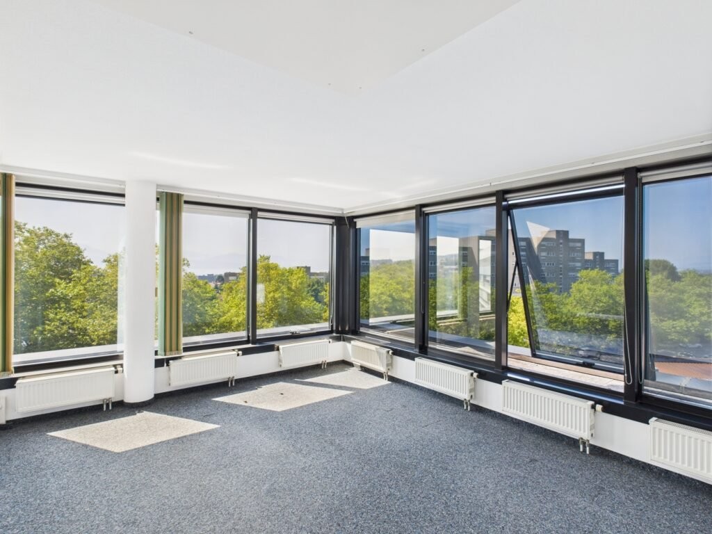 Commercial à louer à Renens